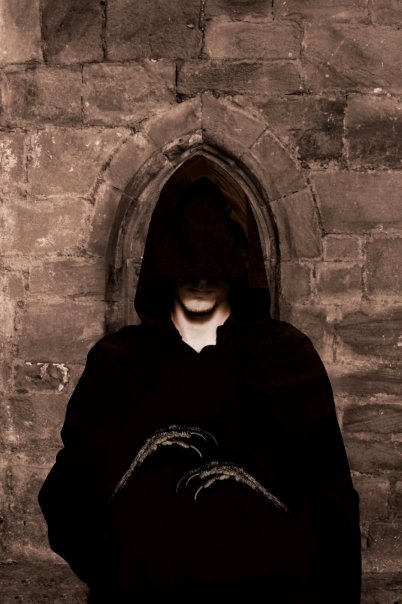 https://www.lazone.org/data/img/nihil/moine03.jpg